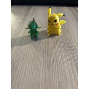 Pokemon 2000s Mini Vinyl PK Gumball and Pikachu Miniature Axew Action Figure